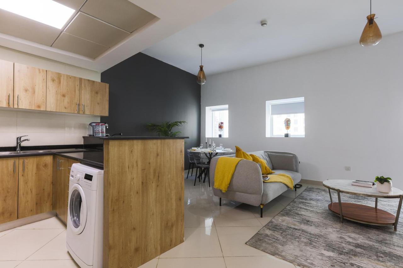 Enticing Space With Marina View Near The Beach! Holiday home Dubai